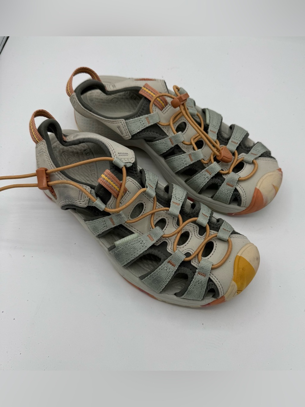 KEEN Women's Astoria West Sandals in the Desert Sage/Multi colorway size 7
